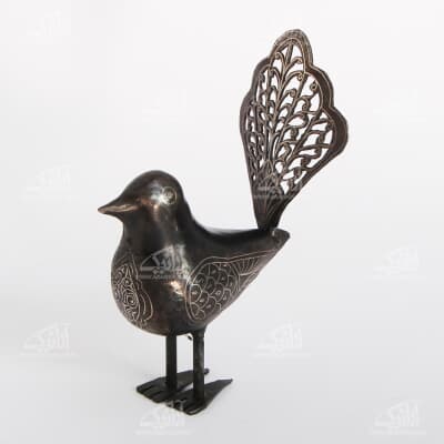 مجسمه فولادی نقره کوب-مشبک‏ سایز ‏15‏cm‏ رنگ ‏ خاکستری تیره‏ طرح ‏پرنده‏ 