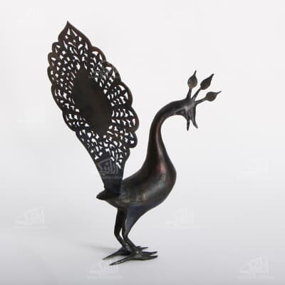 مجسمه فولادی‏ مشبک‏ سایز ‏25‏cm‏ رنگ ‏ خاکستری تیره‏ طرح ‏طاووس‏ 